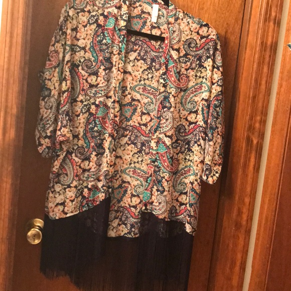 Paisley Kimono - Picture 2 of 4